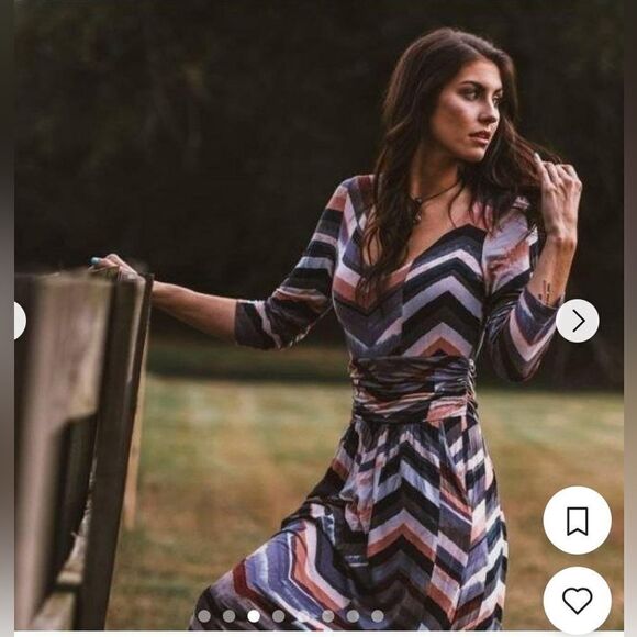 Anthropologie Maeve Novela Chevron 3/4 Sleeve Maxi Dress - Picture 3 of 11